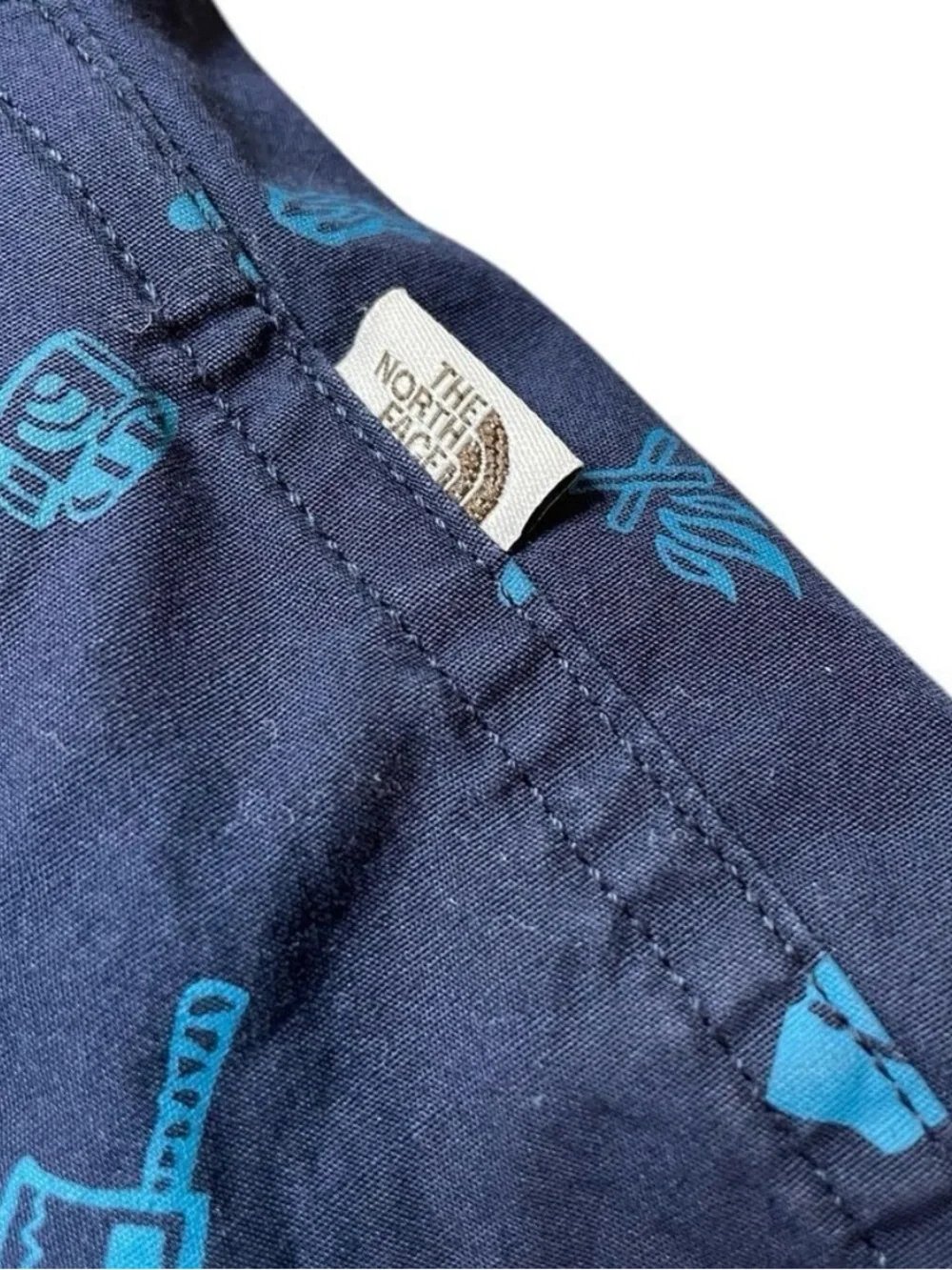 The North Face BLUE Baytrail Pattern Button Up Shirt XXL Outdoors Hiking